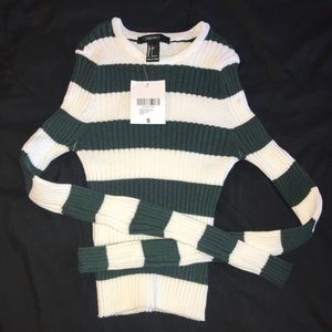NWT!! Forever 21 crop top long sleeve